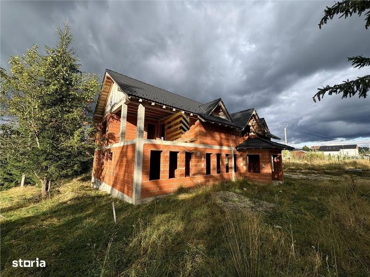 Spațiu comercial, de 440 mp, în Piatra