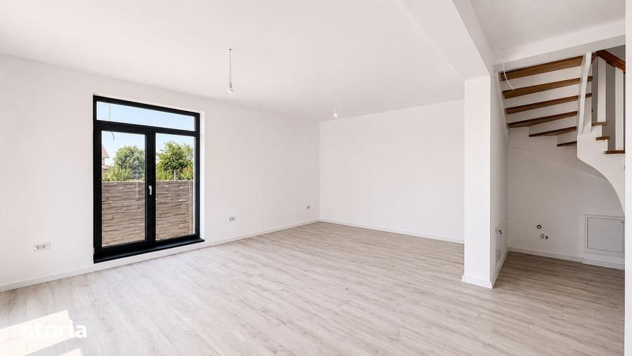 Casă cu 3 camere cu Teren 265 Mp în Sânmihaiu Român