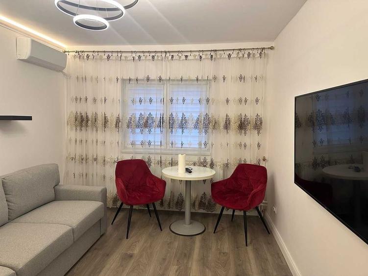 Garsonieră decomandată în Fizicienilor
