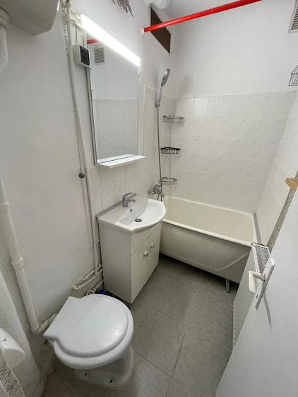Apartament cu 2 camere nedecomandat în Ultracentral