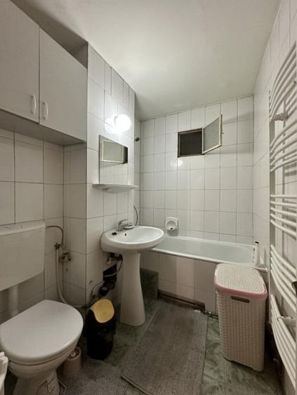 Apartament cu 2 camere decomandat, mobilat în Zorilor