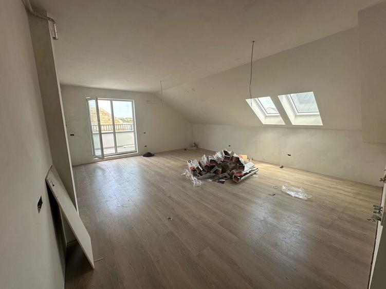 Apartament cu 2 camere decomandat în Freidorf