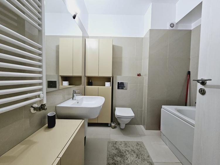 Apartament cu 2 camere decomandat, mobilat în Aviației