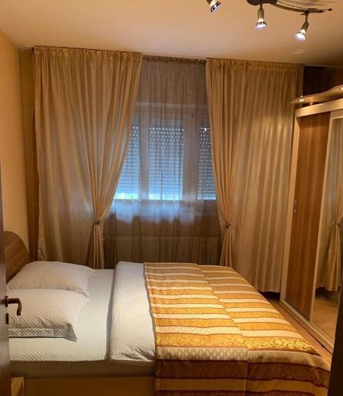 De închiriat apartament cu 4 camere - 1
