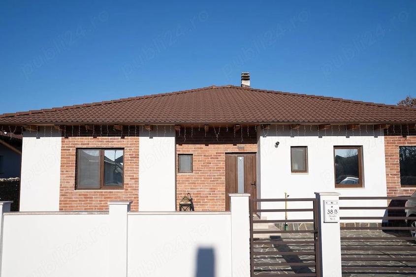 Casă cu 6 camere cu Teren 520 Mp în Tăuții-Măgherăuș