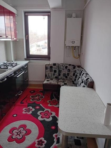 Apartament cu doua camere, decomandat, Visoianu, etajul 1 - 5