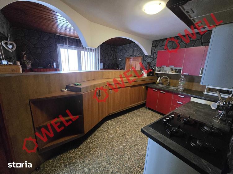 Casă cu 5 camere cu Teren 3115 Mp în Aita Mare