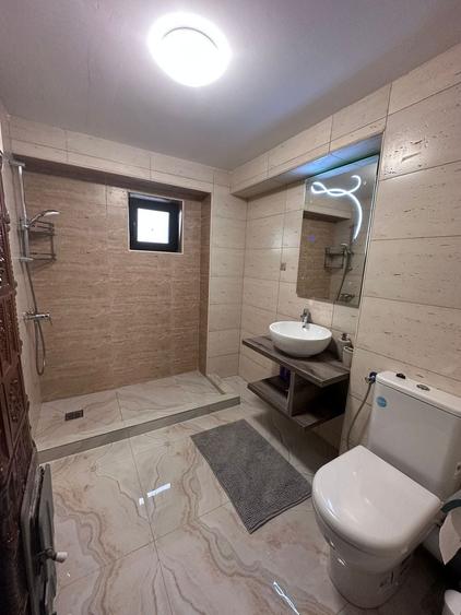 Apartament cu 2 camere decomandat în Chilia Veche
