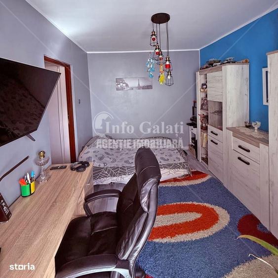 Apartament cu 4 camere decomandat în Mazepa 1