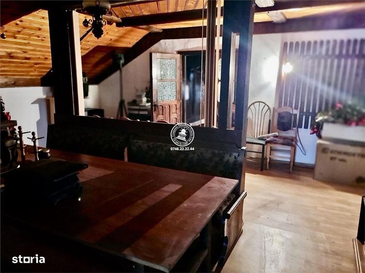 Casă cu 4 camere cu Teren 4500 Mp în Schitu Duca