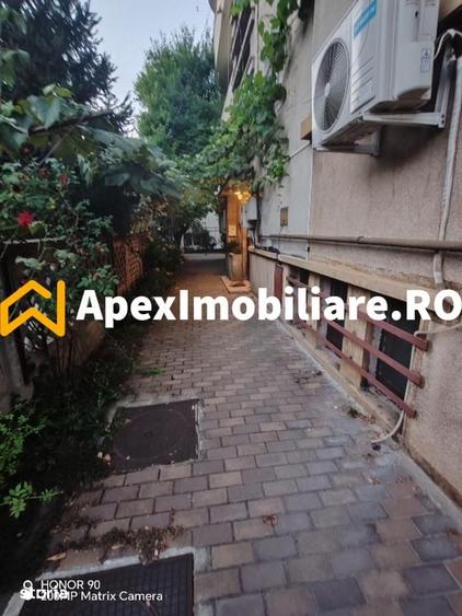 Apartament cu 2 camere decomandat în Colentina