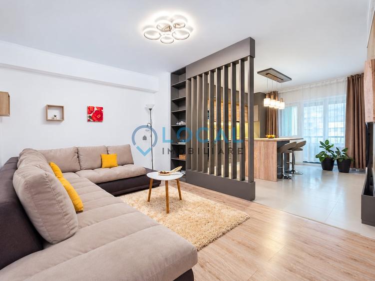 Apartament cu 2 camere semidecomandat, mobilat în Central