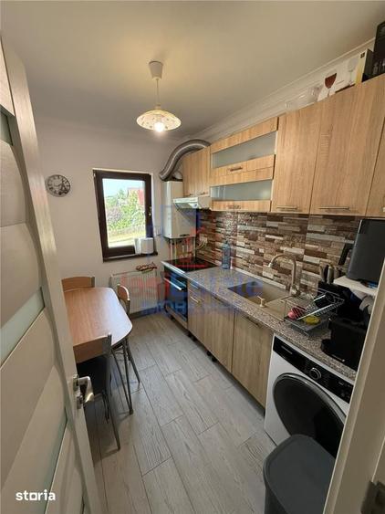 Apartament cu 2 camere decomandat în Rediu