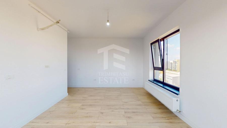Apartament cu 3 camere decomandat în Colentina