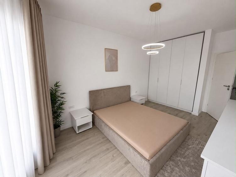 Apartament cu 2 camere decomandat în Exterior Vest