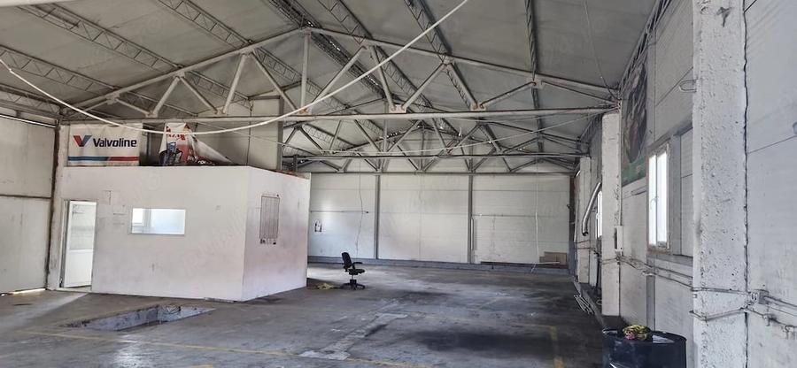 Spațiu comercial, de 260 mp, în Săcălaz