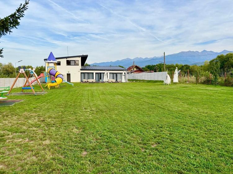 Casă cu 4 camere în Porumbacu de Sus