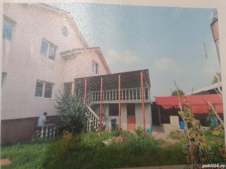 Casă în Horia