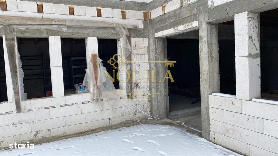 Casă cu 4 camere cu Teren 760 Mp în Târgu Trotuș