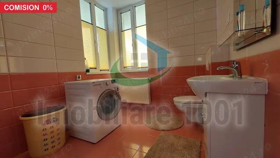 Casă cu 5 camere cu Teren 812 Mp în Central