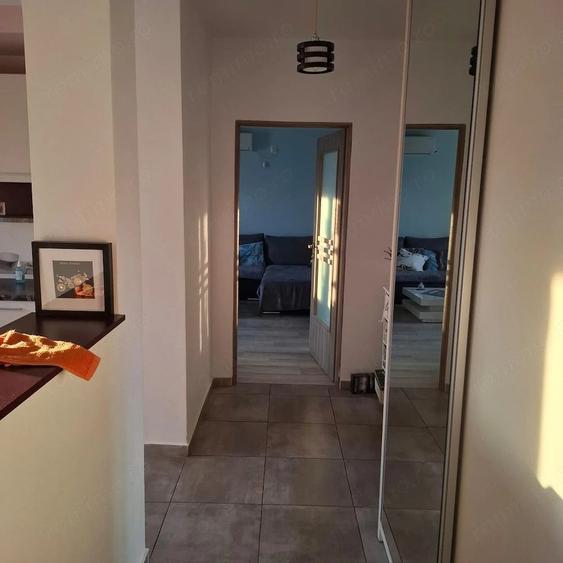 Apartament cu 2 camere decomandat în Nerva Traian