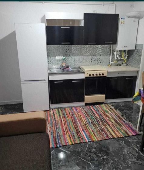 Garsonieră decomandată în Palazu Mare