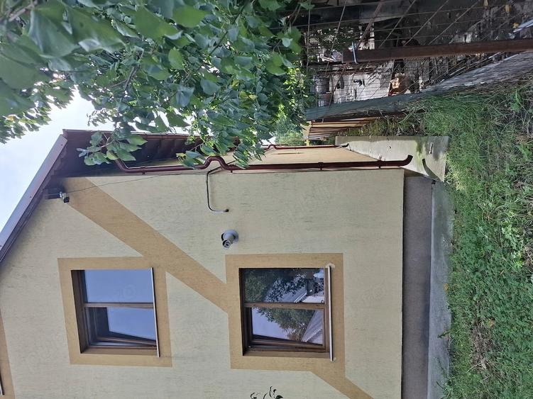 Casă cu Teren 1700 Mp în Central