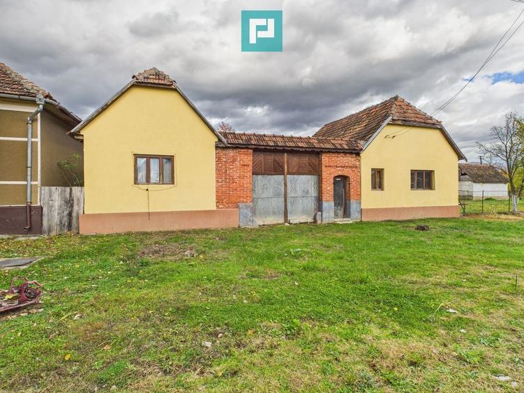 Casă individuală cu 4 camere cu Teren 1080 Mp în Buhani