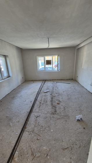 Casă individuală cu 4 camere cu Teren 229 Mp în Tolstoi