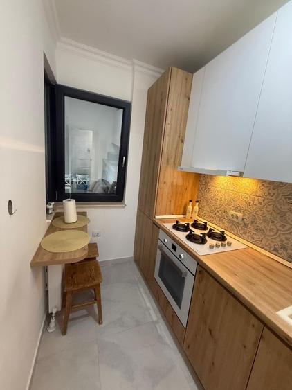 Mamaia -- Apartament nou, cu  loc de parcare - 9