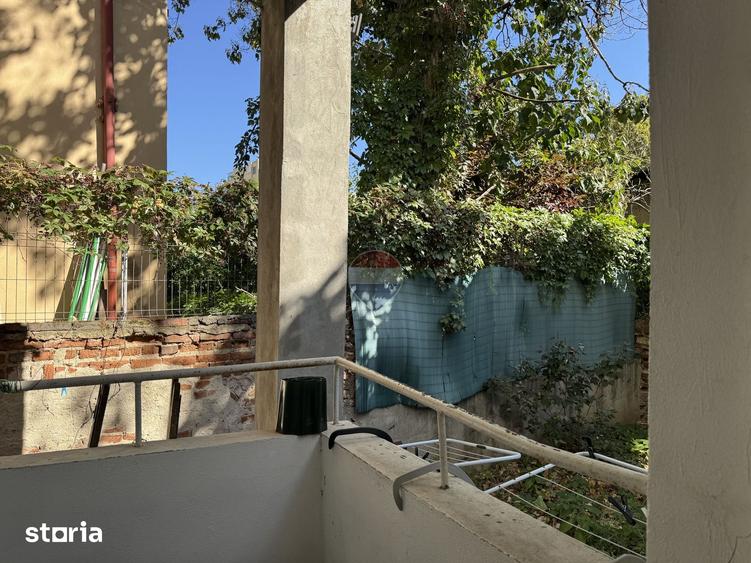 Apartament cu 4 camere în Centrul Civic