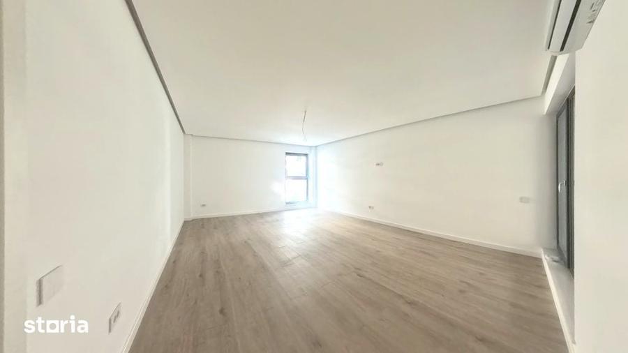 Apartament cu 3 camere decomandat în Străulești