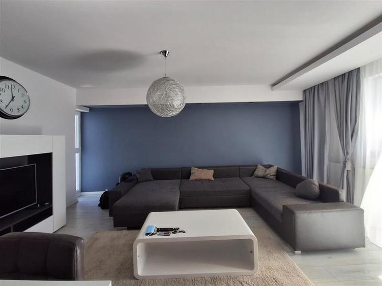 Apartament cu 2 camere semidecomandat în Exterior Est