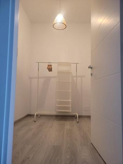 Apartament cu 2 camere semidecomandat, mobilat în Eremia
