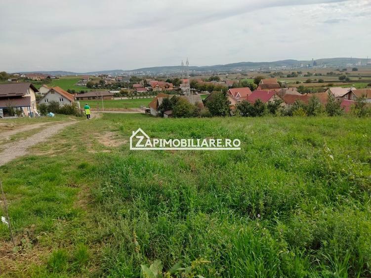 Teren Construcții intravilan de 2248 mp, în Nazna