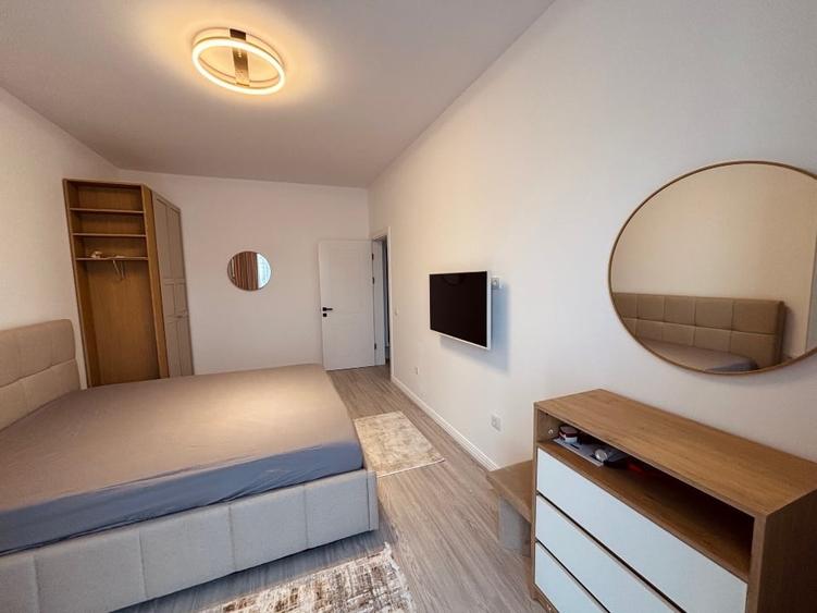 Apartament cu 2 camere decomandat, mobilat în Theodor Pallady