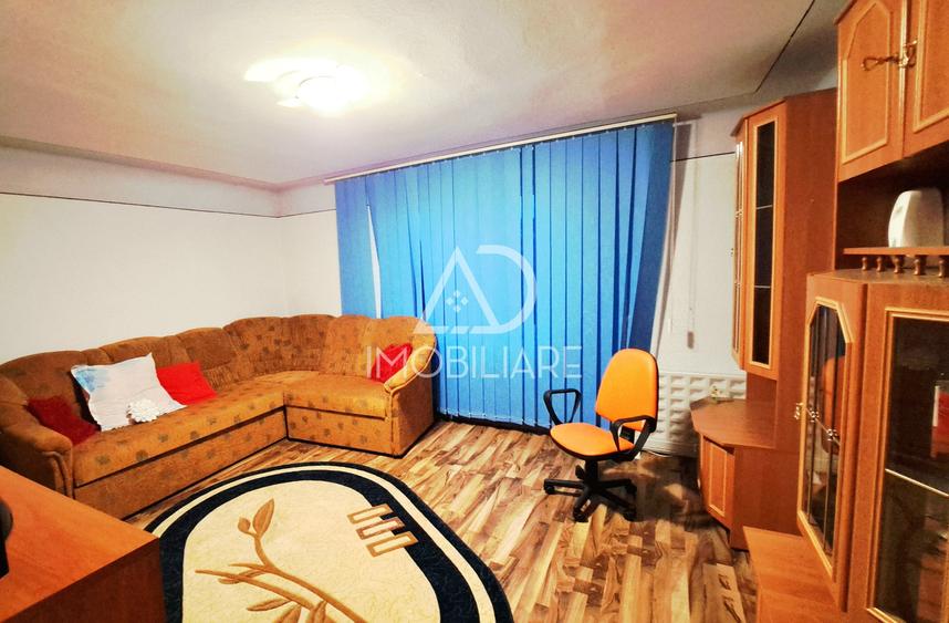 Casă individuală cu 5 camere cu Teren 3036 Mp în Sitești