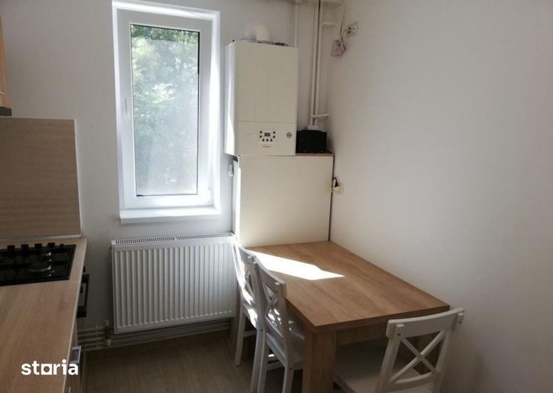 Apartament cu 2 camere semidecomandat în Tomis I