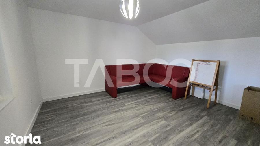 Casă cu 4 camere cu Teren 160 Mp în Dâmbul Rotund