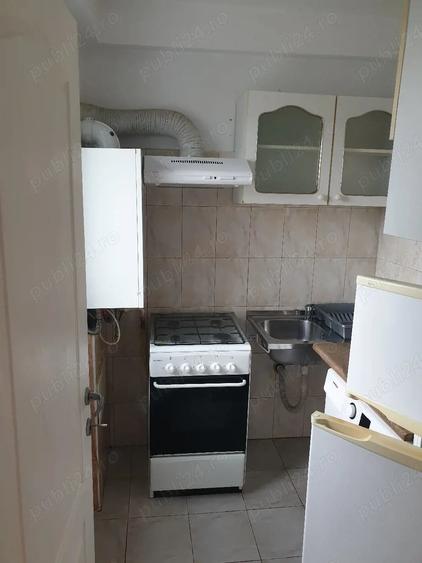 Apartament cu 2 camere nedecomandat în Central