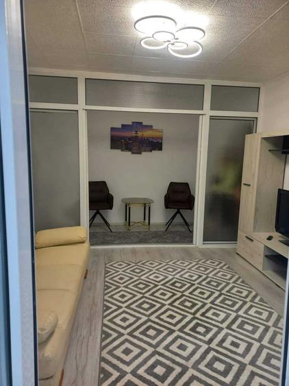 Apartament cu 3 camere decomandat în Zimbru
