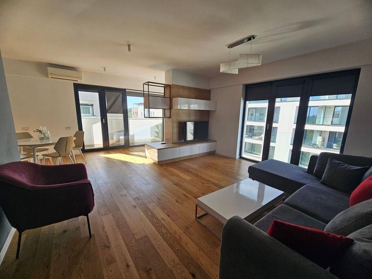 Apartament cu 2 camere decomandat în Băneasa