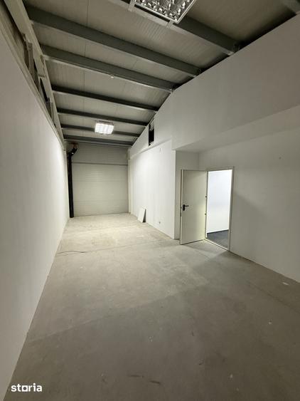Spațiu comercial, de 996 mp, în Nord