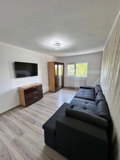 Apartament de vanzare 2 camere, 50 mp, zona Siderurgistilor - 1