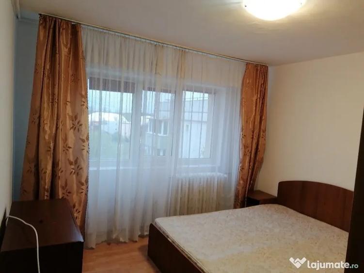 Apartament cu 2 camere decomandat în Aviației