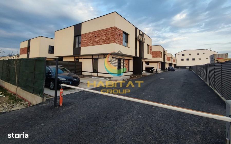 Casă cu 4 camere cu Canalizare în Titan