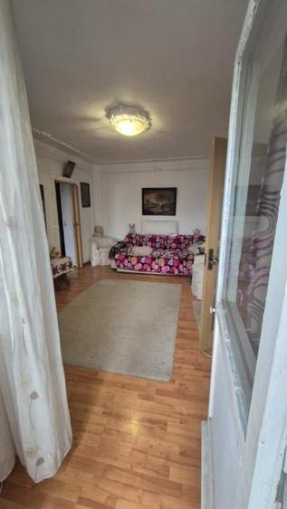 Apartament cu 4 camere, mobilat în Crângași