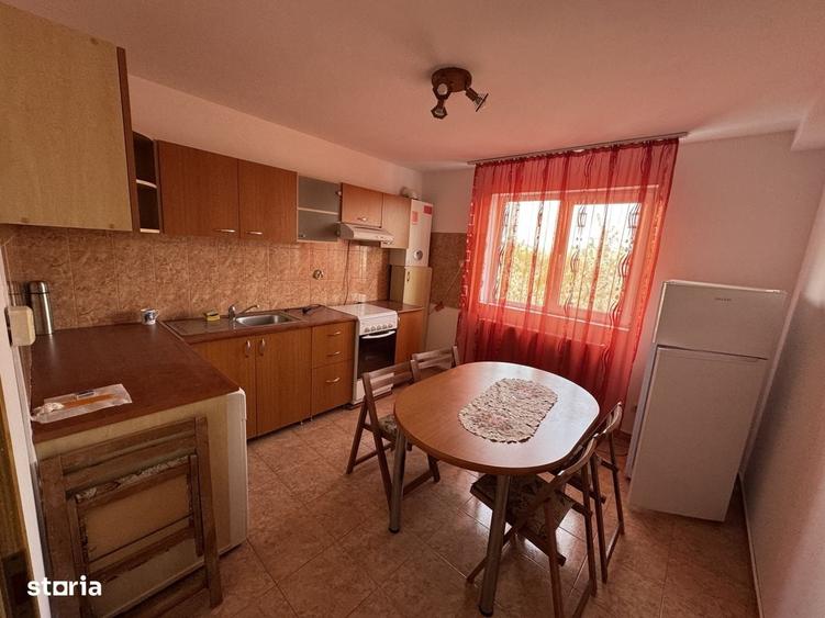 Apartament cu 3 camere în Micești