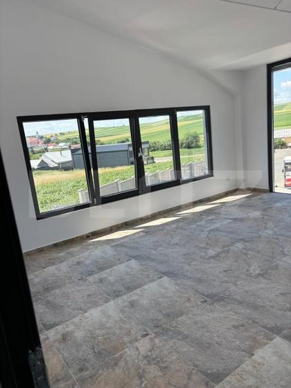 Spațiu industrial, de 590 mp, în Exterior Sud
