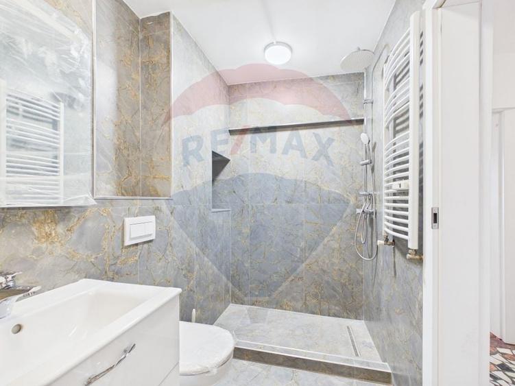 Apartament cu 3 camere decomandat, mobilat în Lacul Tei